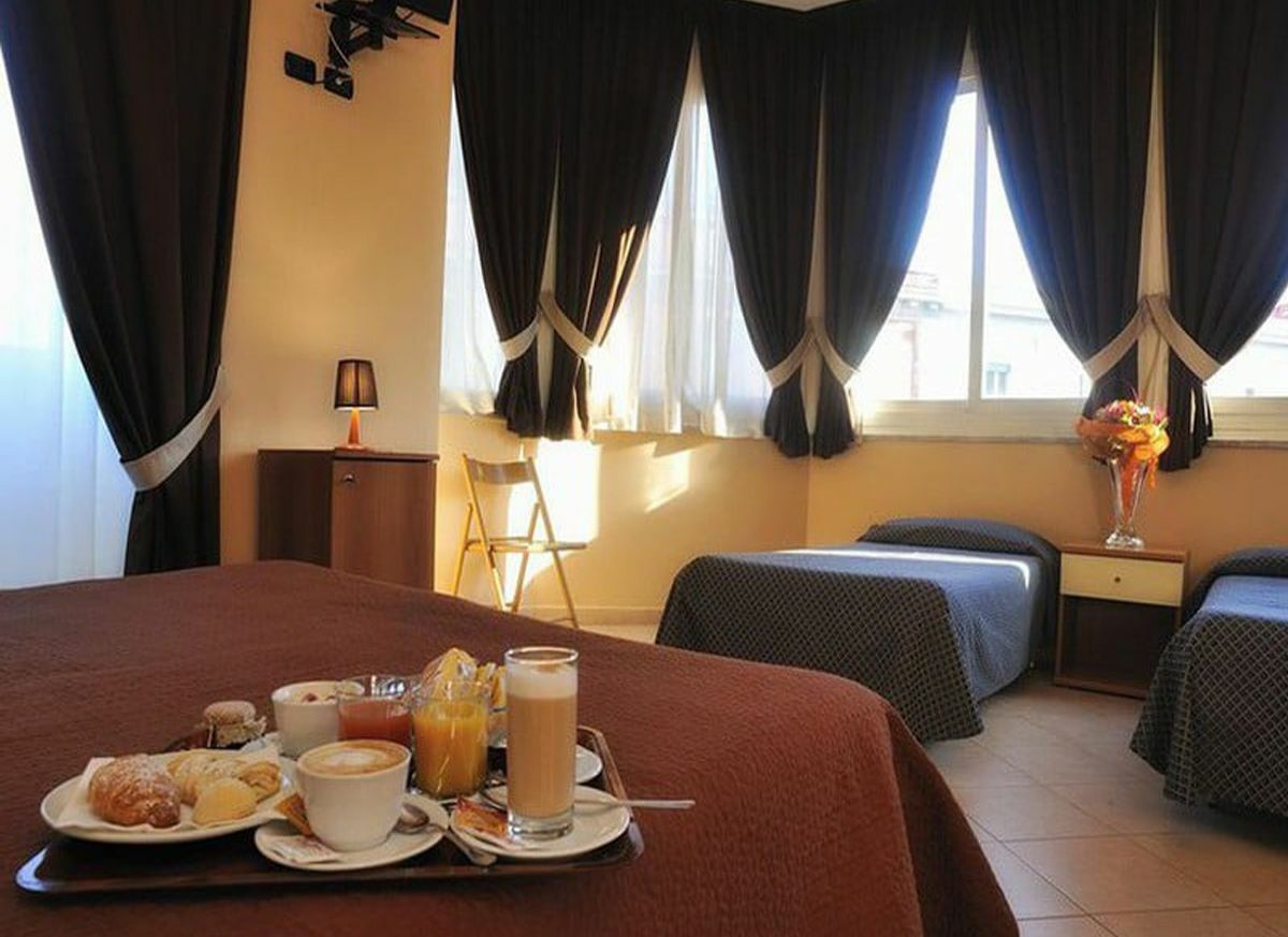 San Marco Hotel Napoli Bagian luar foto